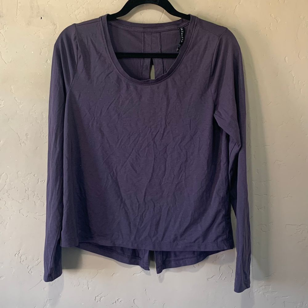 Women's Athleta Keyhole Split Back Athletic Stretchy Top Small Purple Athleisure